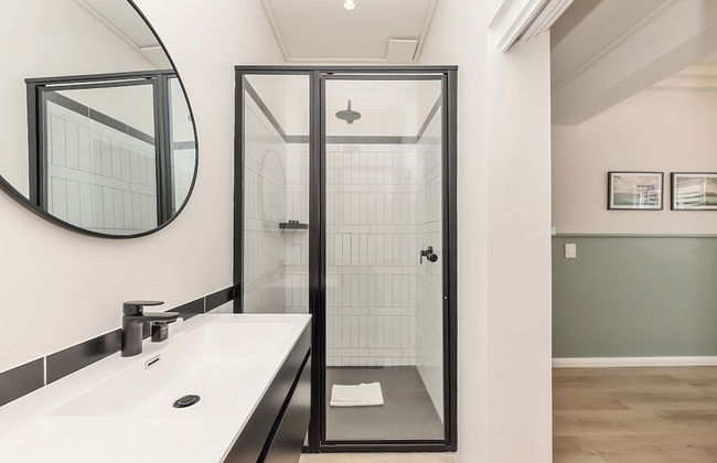 On the Beach in Camps Bay - Fully Equipped 2 Bedroom Apartment - Foto 18