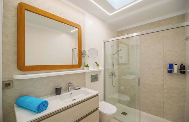 Marina Suite Villa Azul - Photo 26