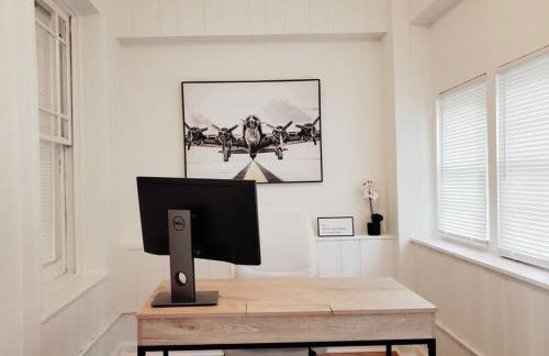 Less than 10 mins from Downtown, early checkin-subject to availability, pool table - Foto 7