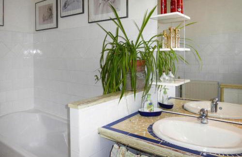 Holiday Home in Denneville Near Sandy Beach - Foto 22