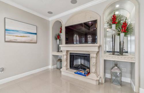 3br,3ba home near Downtown and Airport, Walk to the Stadium - Foto 11