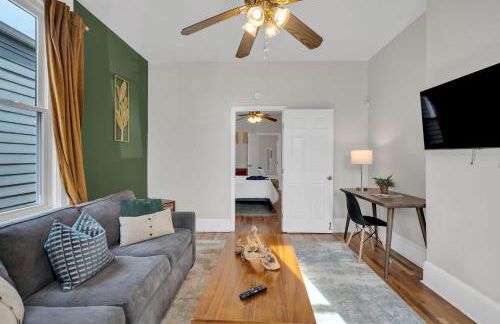 Victorian Shotgun 10 min to FQ Jazz Fest Ready - Foto 9