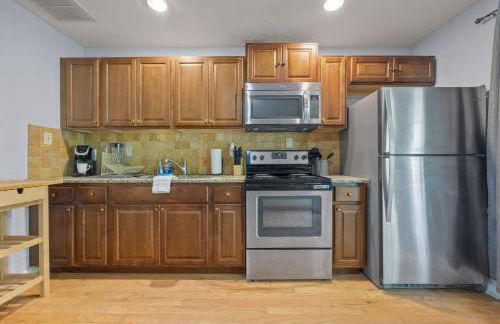 Pool and Patio, 8 minutes from Mall of Georgia! - Foto 14