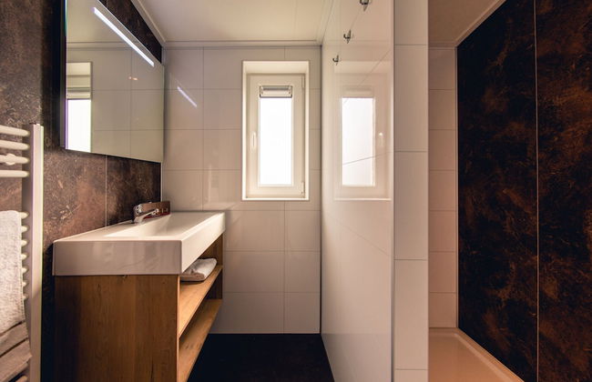 Welcoming Holiday Home With Garden - Foto 24