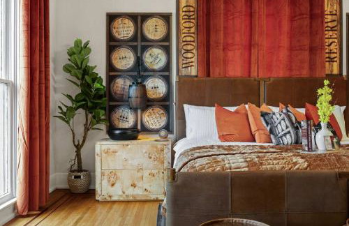 Bourbon-themed home w arcade & hot tub for groups - Foto 60