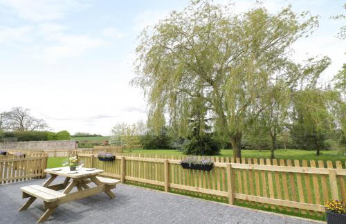 Willow Lodge - Photo 14