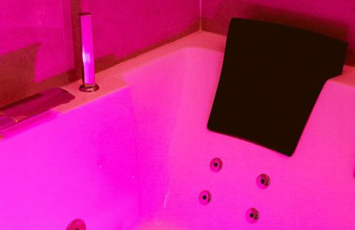 Rehouse - Luxury Suite w Jacuzzi - Foto 12