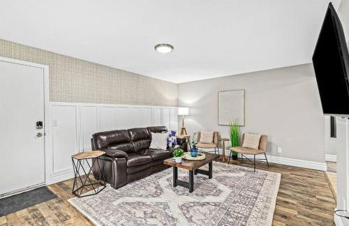 Prime Location King! Bed near Mt Clemens Downtown - Foto 13