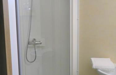 La Roulotte à 10min de Disneyland Paris - Cabane & Cabanon - Foto 9