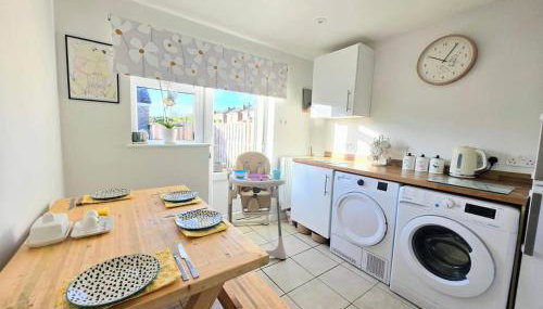 Family & Pet-Friendly house Log Burner & Garden - Foto 2