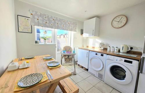 Family & Pet-Friendly house Log Burner & Garden - Foto 2