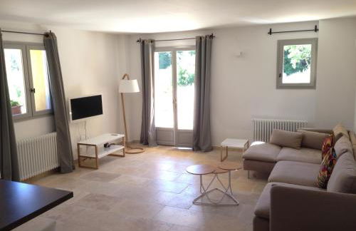 La Grande Bouisse gites avec piscine dans le Luberon, Provence - Foto 31