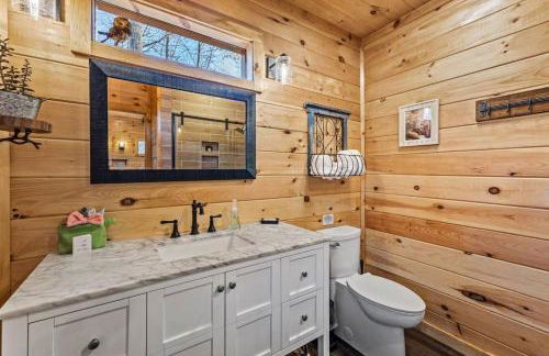 WiFi Hot Tub & Pets - EagleRock Retreat in RRG - Foto 21