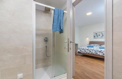 Villa Isabel with Heated Pool near Poreč - Foto 35