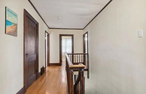 Walk to Notre Dame Harter Heights Hideaway - Foto 21