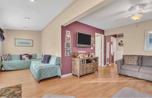 Seaside Getaway! 3 Blocks to Beach with Washer-Dryer - Foto 16