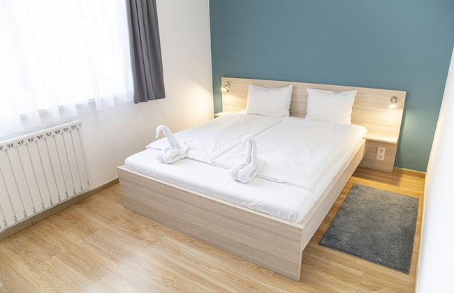 Corvin Plaza Apartments and Suites - Foto 12