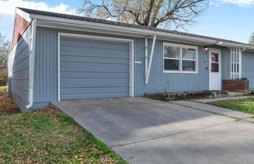 Pet Friendly Large Fenced Backyard Covered Patio - Foto 9