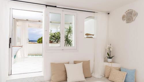 Steps from the Beach with views and big patio! - Foto 3