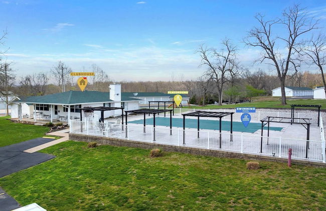 Family Lakefront Oasis Picture Perfect Retreat! - Photo 29