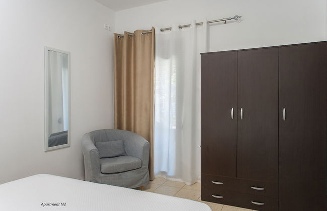 A & A Apartments - Photo 3