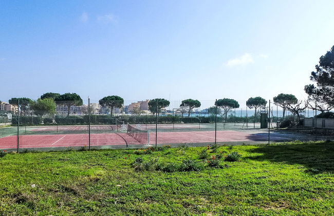 1 bedroom Apartment in Bormes-les-Mimosas with swimming pool and garden - Photo 19