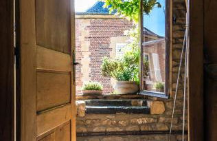 Suite Mana OHANA - Luxe et Authenticité à 2 pas de la Place Ducale avec Parking privé - Foto 11