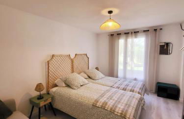 La Villa aux Cyprès bleu - Photo 6