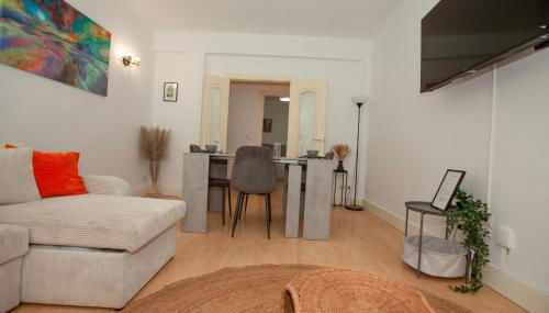 Precioso Apartamento en Valencia 2 dormitorios con Parking - Photo 3