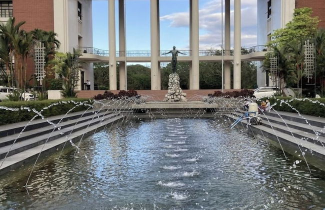 High-Tech Studio at Grass Residences -2 persons only, Quezon City - Foto 47