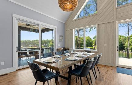 Black Bear & Blue Heron by Avantstay 2 Lakefront Homes, Sleeps 43 Pool, Dock, Theater - Foto 30