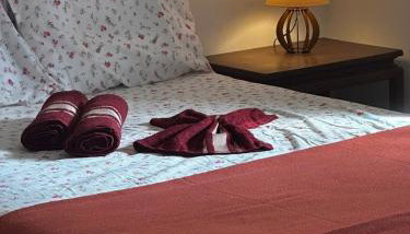 Casa Valen com 2 quartos - Foto 1