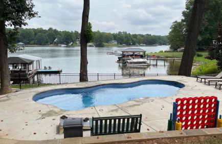 Lucky's Lake House by Avantstay Private Lake Bar - Foto 12