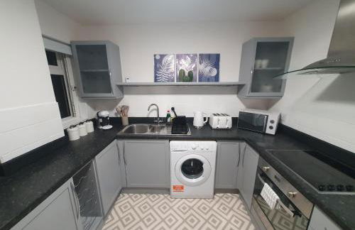 Bright Modern & Spacious 2-Bedroom Apartment - Opposite Penge East Station - 15 mins to Central London! - Foto 31