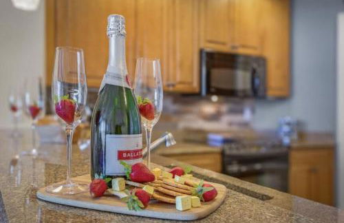 Vista Del Mar at Cape Harbour Marina, 10th Floor Luxury Condo, King Bed, Views! - Foto 31