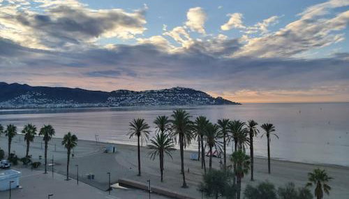 Apartamento con Terraza cerca del Mar - Foto 3