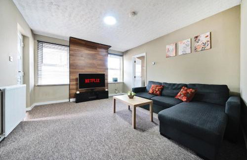 RELAXED CENTRAL HOUSE LOCATED IN WEST READING CLOSE TO TOWN CENTRE with FREE DRIVE WAY PARKING, WI FI & NETFLIX BY AI ESTATE GROUP - Foto 29