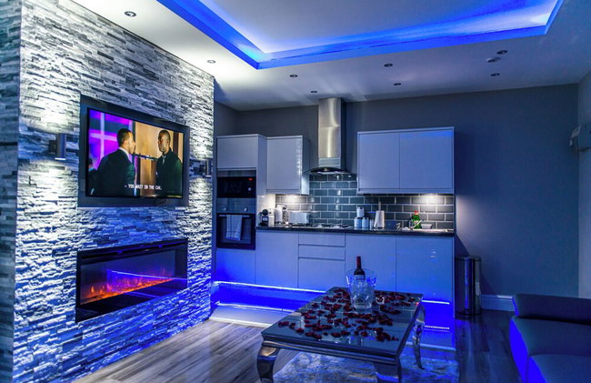 Velmora Suites Bradford - Photo 24