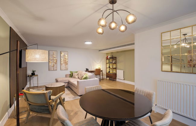 Monarch House Serviced Apartments - Foto 1