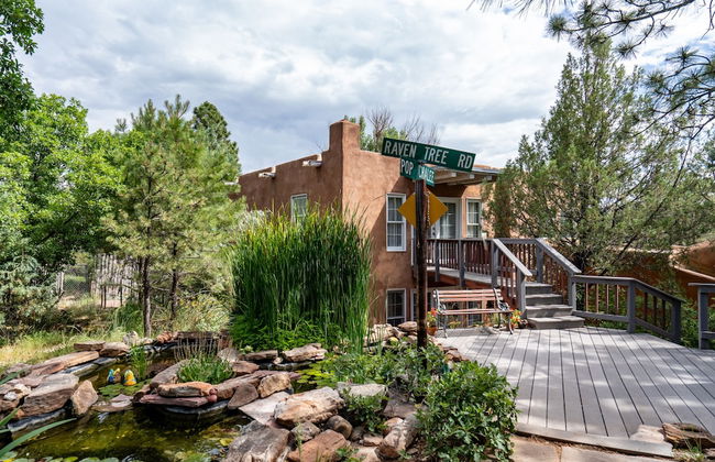 Glorieta Mesa Retreat - Photo 1