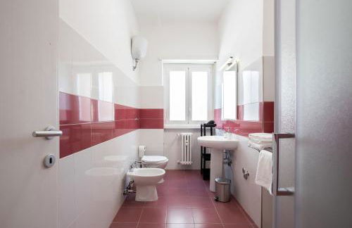 Ampio appartamento familiare Metro A a 50m - Foto 26