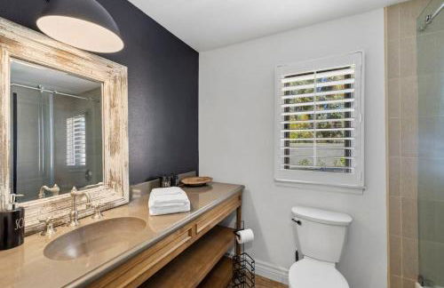 Private Gated 6BR Luxury Estate, Gym, Lake View - Foto 39