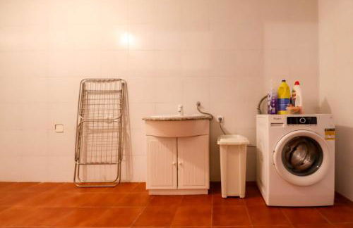 Copa Cabanas - House in Quiet Area with Patio - Foto 38