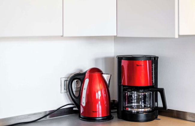 Apartment Near Sandy Beach in Coastal Area - Photo 7