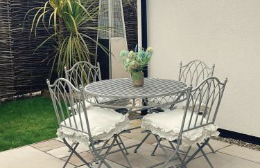 Living Like a Local at Dotties - Foto 40