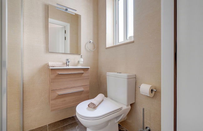 Elegant Sliema Penthouse, Panoramic Terrace - Foto 18