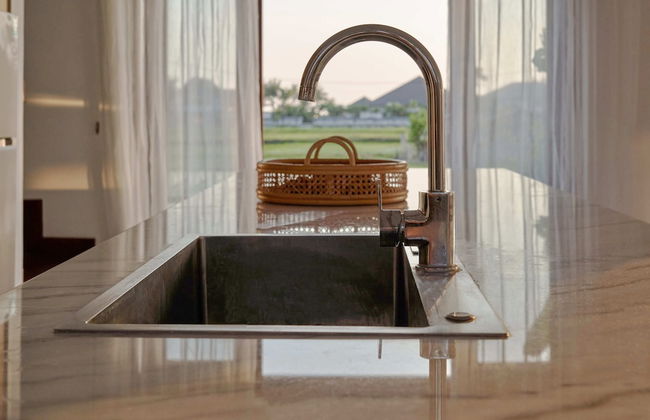 Om Cemagi Beach Villa - Foto 31