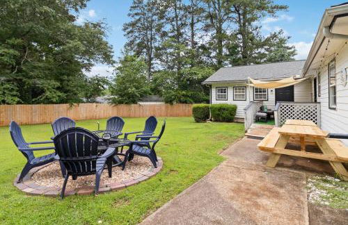 5BR with Game Room & Huge Backyard - Foto 42