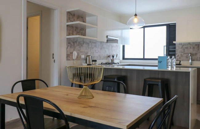 w Picturesque 2BR in the Heart of Miraflores - Photo 2