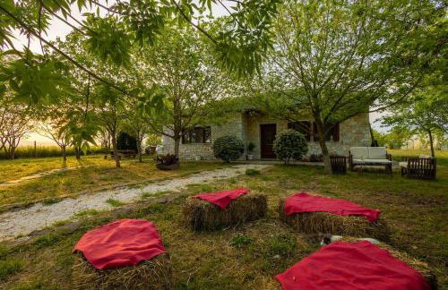 Πέτρινη εξοχική κατοικία, Λάρισα - Foto 1